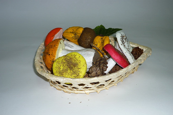 Муляжи:Корзина с грибами